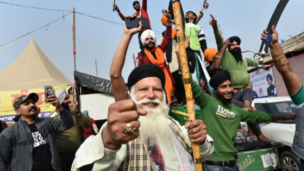 Farmers at Delhi-NCR border (Credit-PTI)