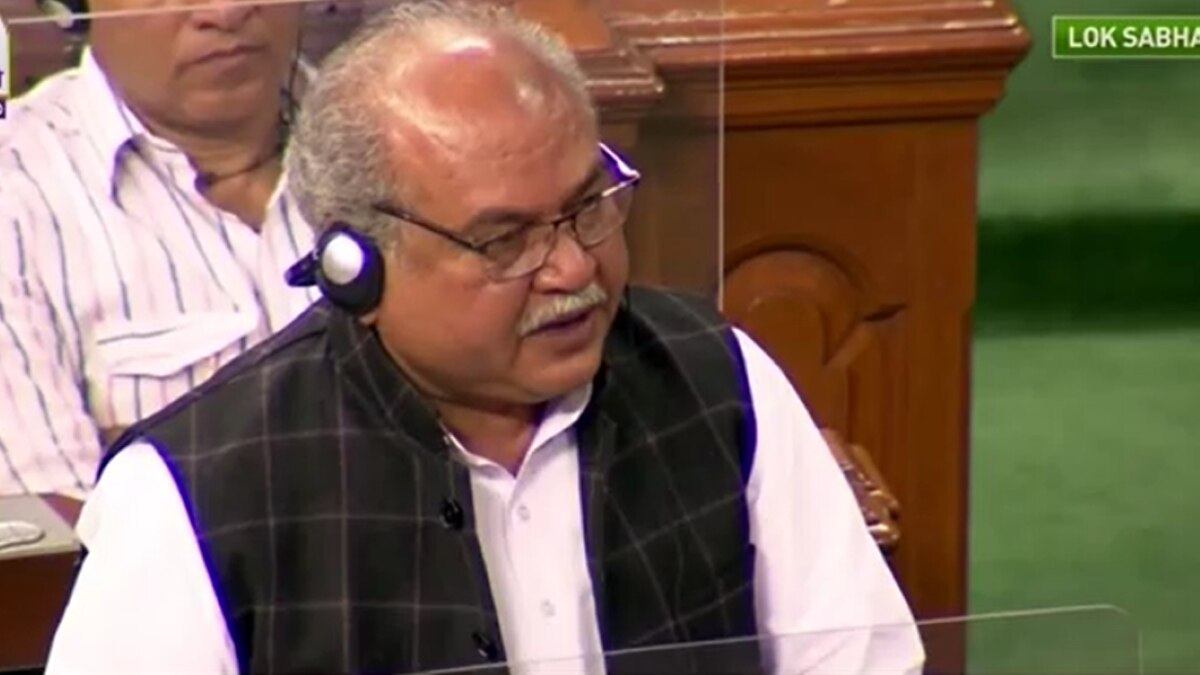 Winter Session: कृषि कानून वापसी बिल लोकसभा में पेश, विपक्ष ने की चर्चा की मांग