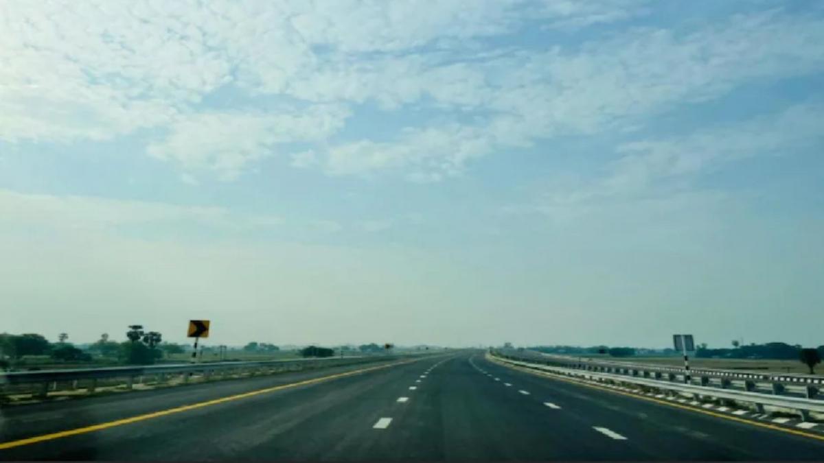 Purvanchal Expressway 