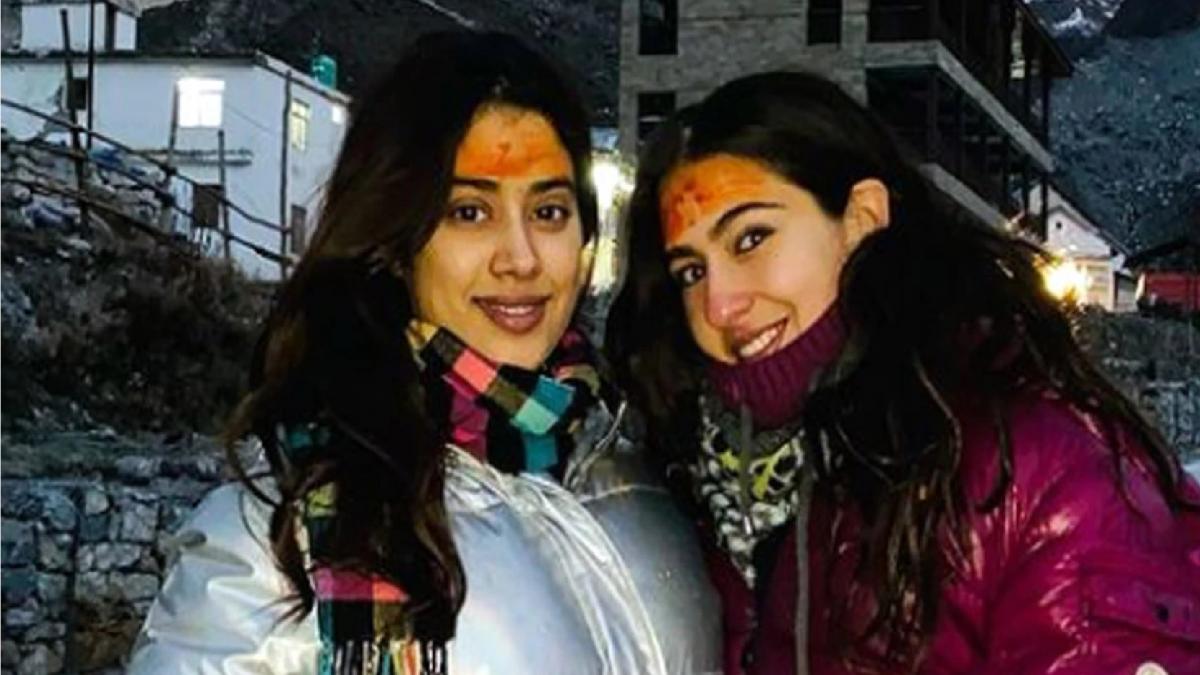 Sara Ali Khan-Jhanvi Kapoor