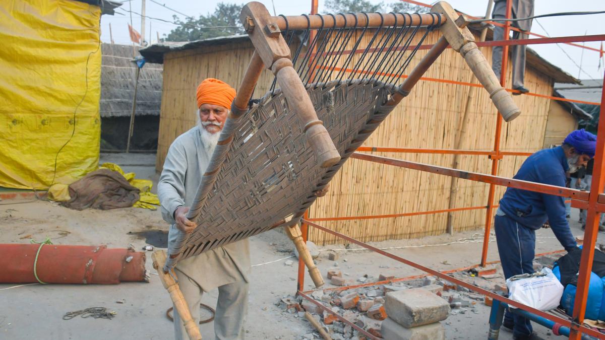 farmers protest to end 