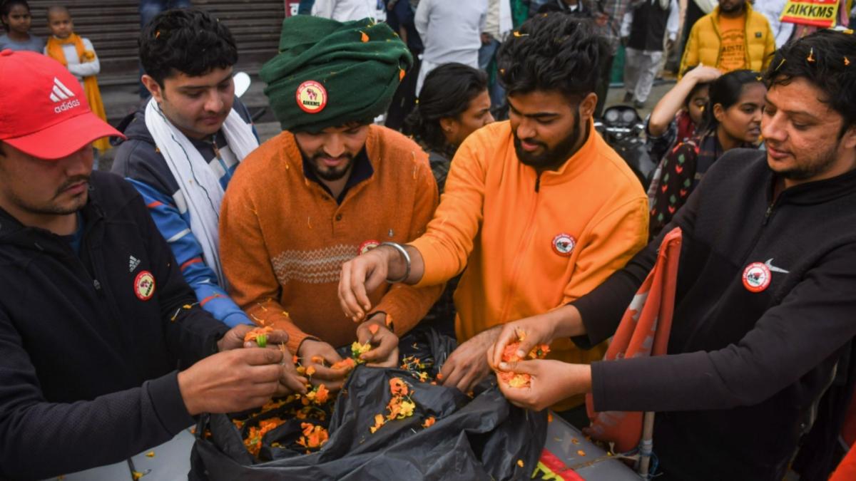 Farmers at Singhu Border (Credit-PTI)