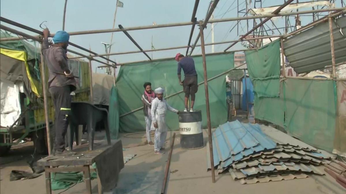 Farmers at Delhi border (Credit-PTI)