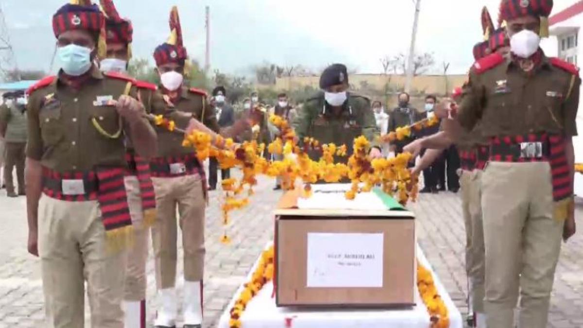 Tribute paid to J&K Police personnel
