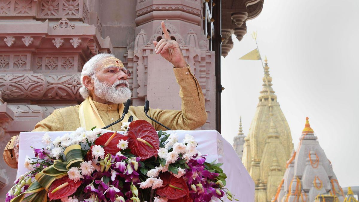 pm modi in varanasi 
