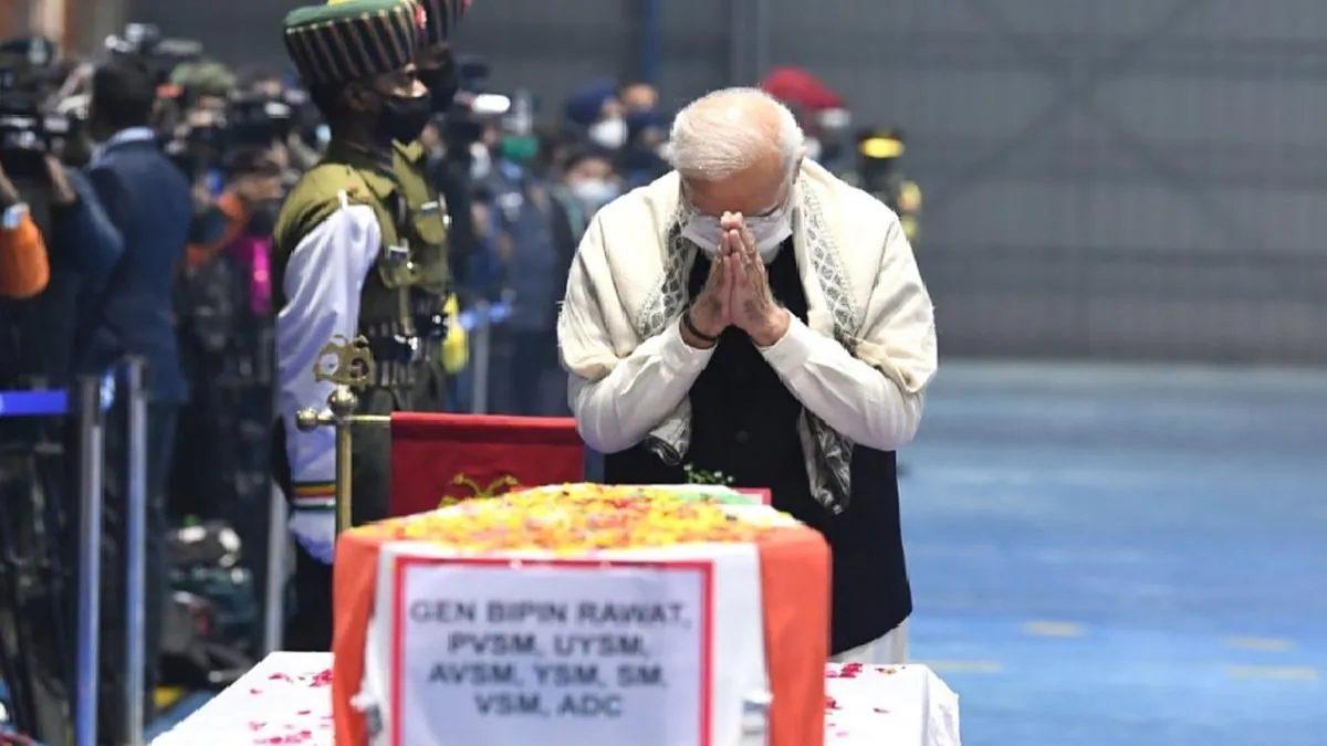 pm modi pays tribute