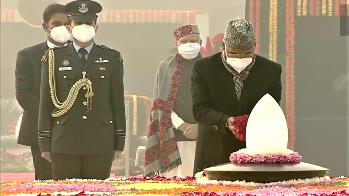 President and PM pay floral tribute to Atal Bihari Vajpayee