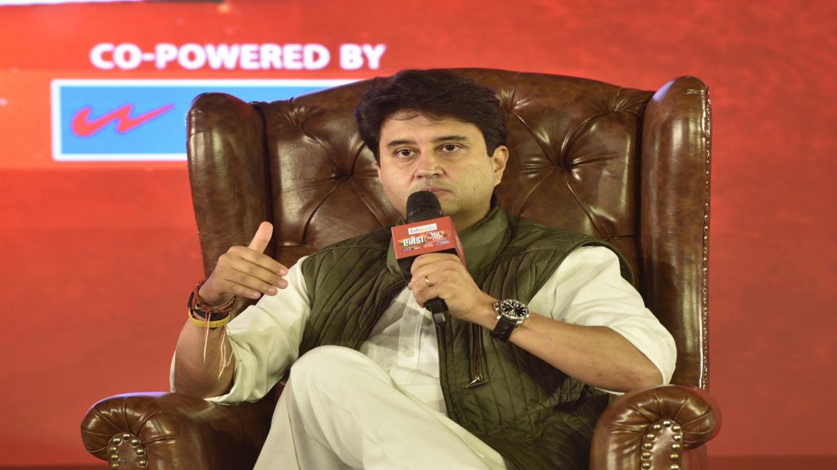 Scindia talks about on air travel for person wearing chappal