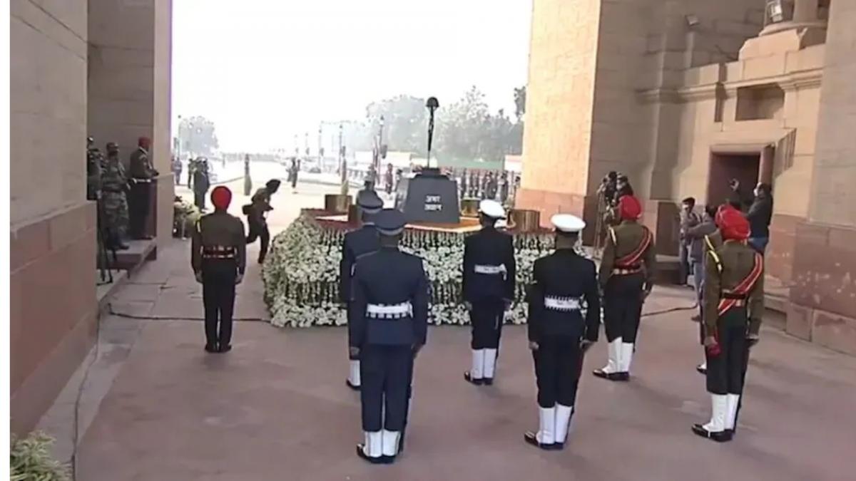 Amar Jawan Jyoti Flame 