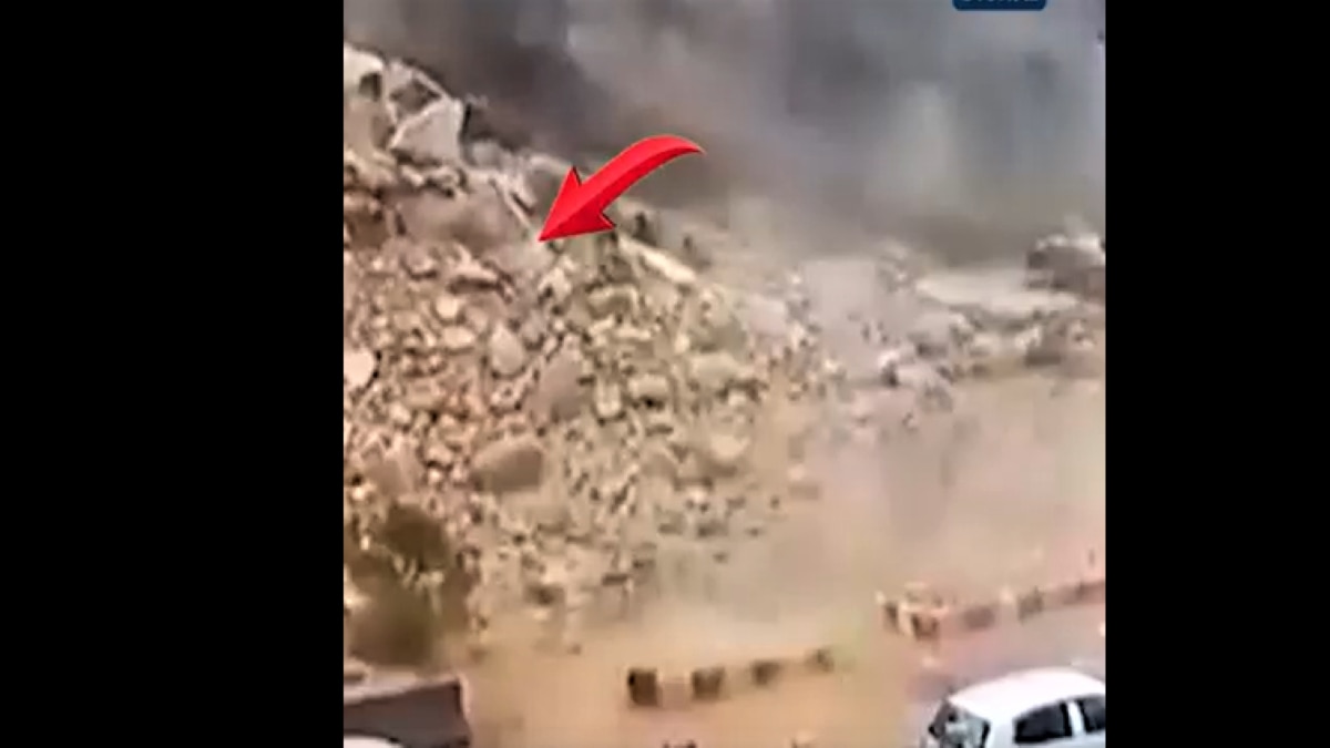 JK landslide occurred on highway 