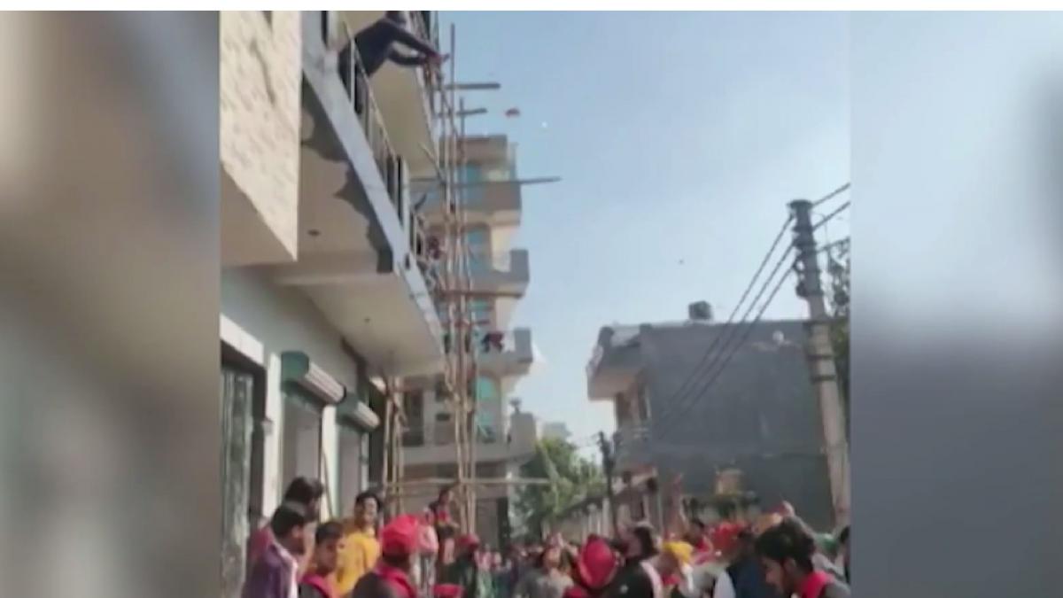 covid protocols flouted in SP election campaign in noida and jewar 