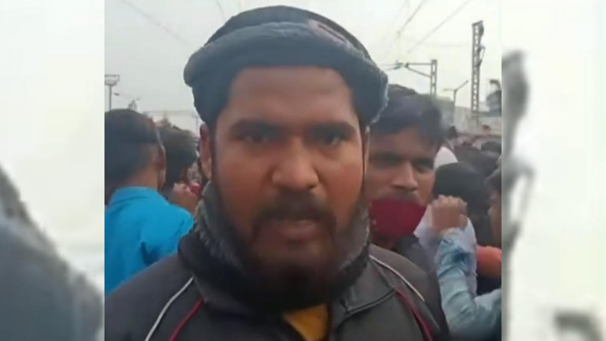 RRB NTPC Exams: student protester 