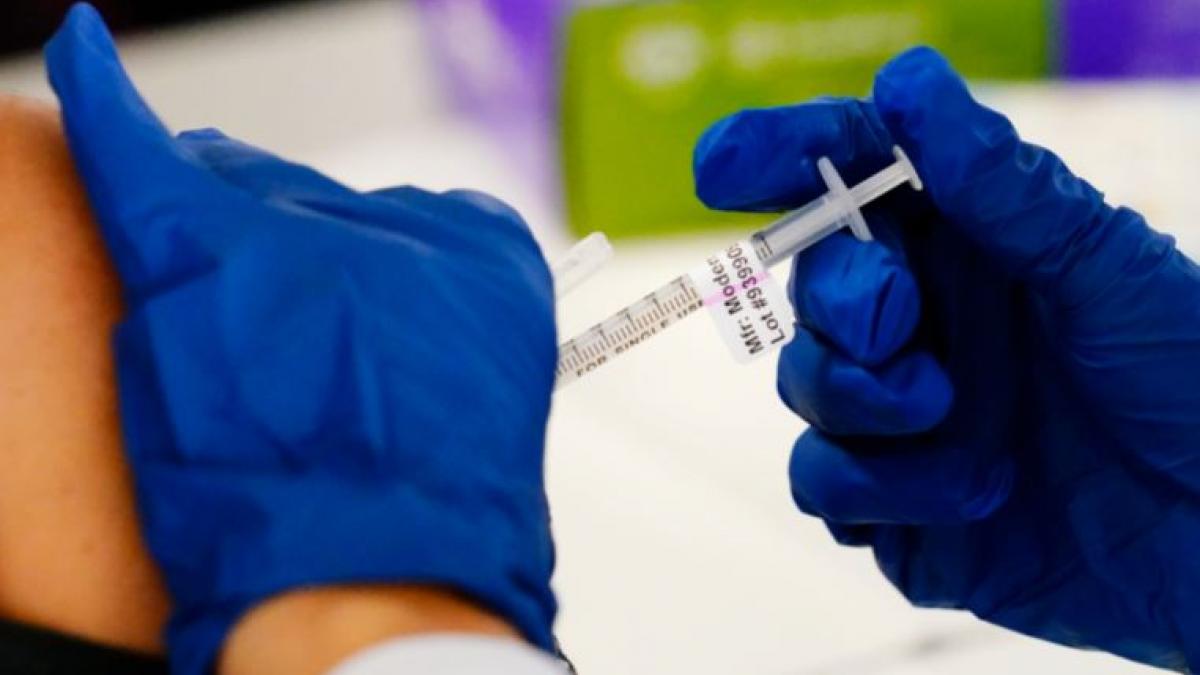 बच्चों को वैक्सीन लगवाने को लेकर न पालें कोई भी भ्रम, देखें एक्सपर्ट्स क्या दे रहे सलाह