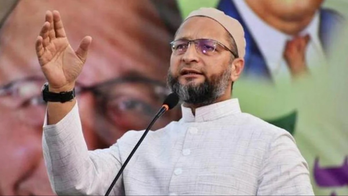 Firing on Owaisi Vehicle: ओवैसी की गाड़ी पर 4 राउंड फायरिंग, चश्मदीद ने सुनाया पूरा वाकया, देखें