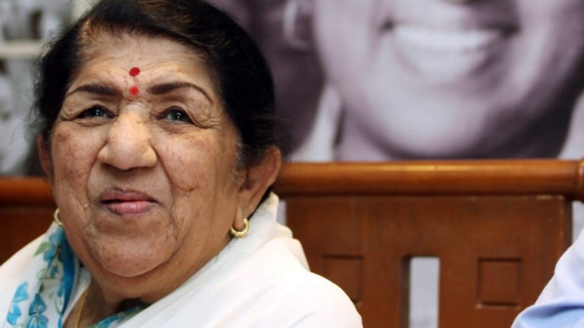 Lata Mangeshkar Death