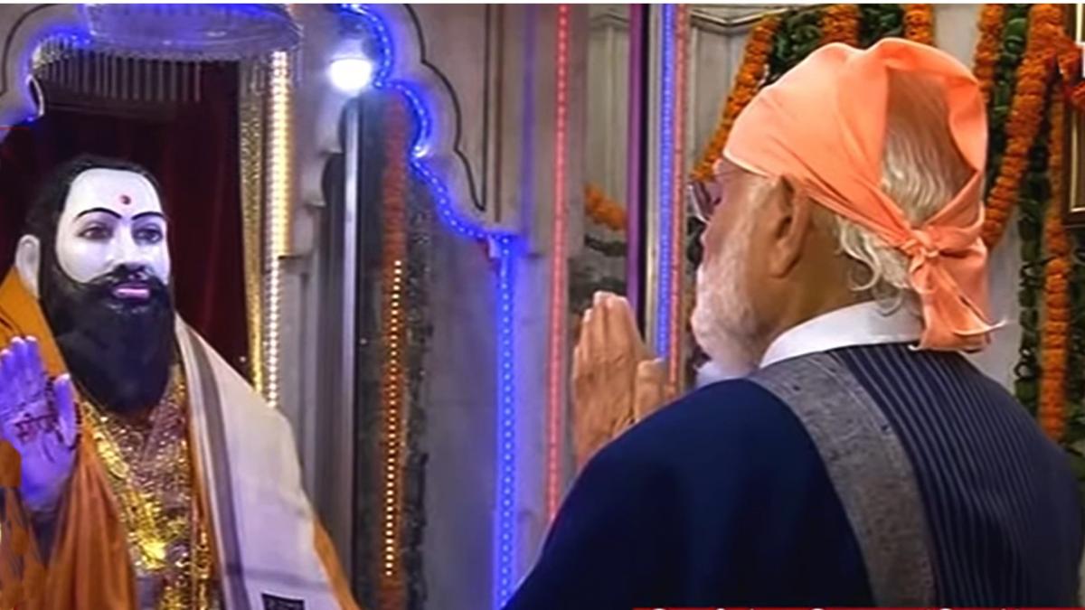PM Modi at ravidas temple