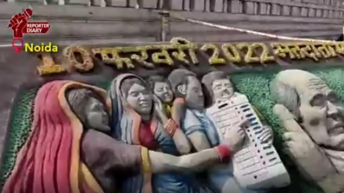 Sand art on UP elections