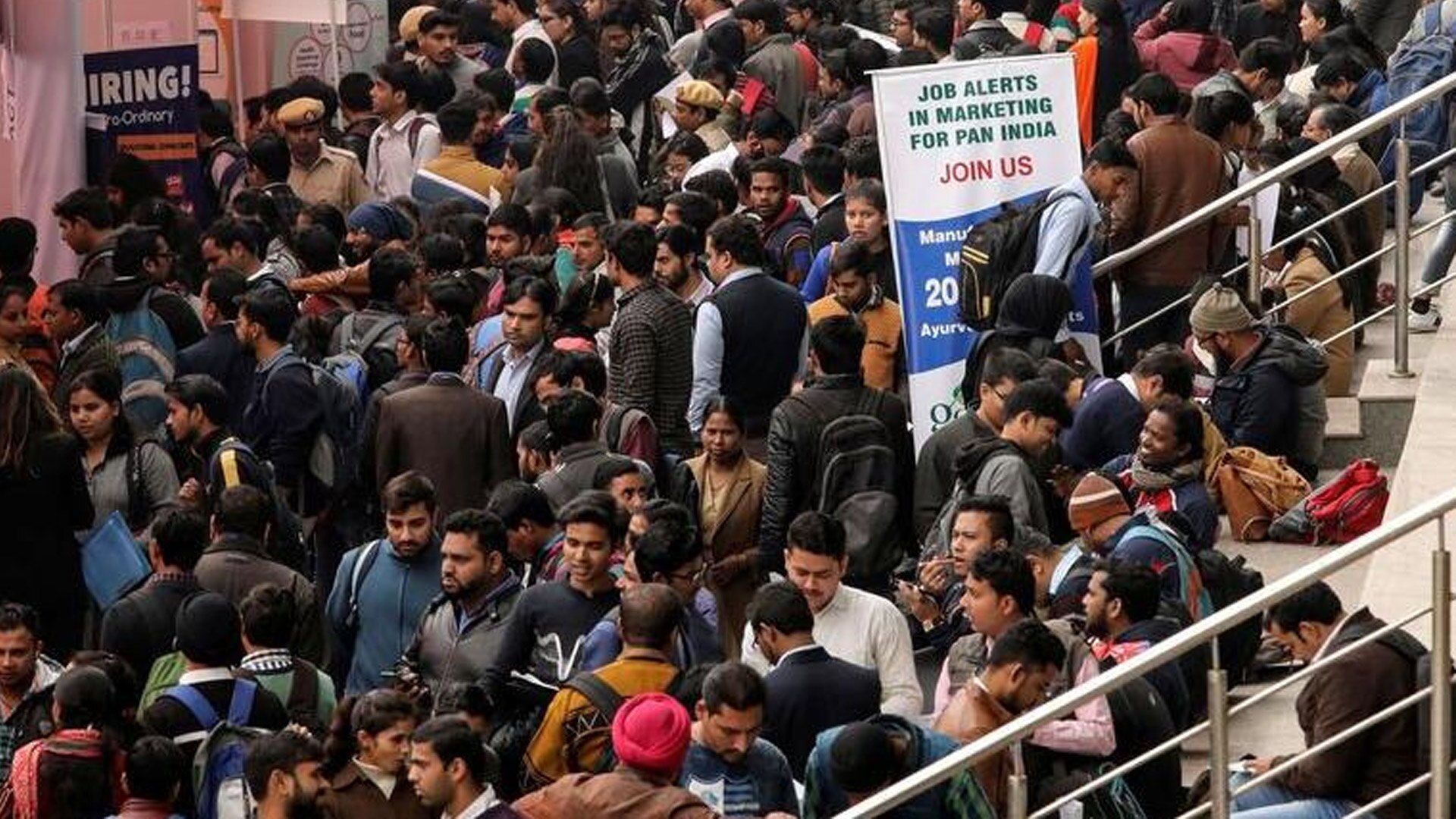 सेना में भर्ती लटकी, हजारों नौजवानों के टूट सकते हैं सपने! देखें यह रिपोर्ट