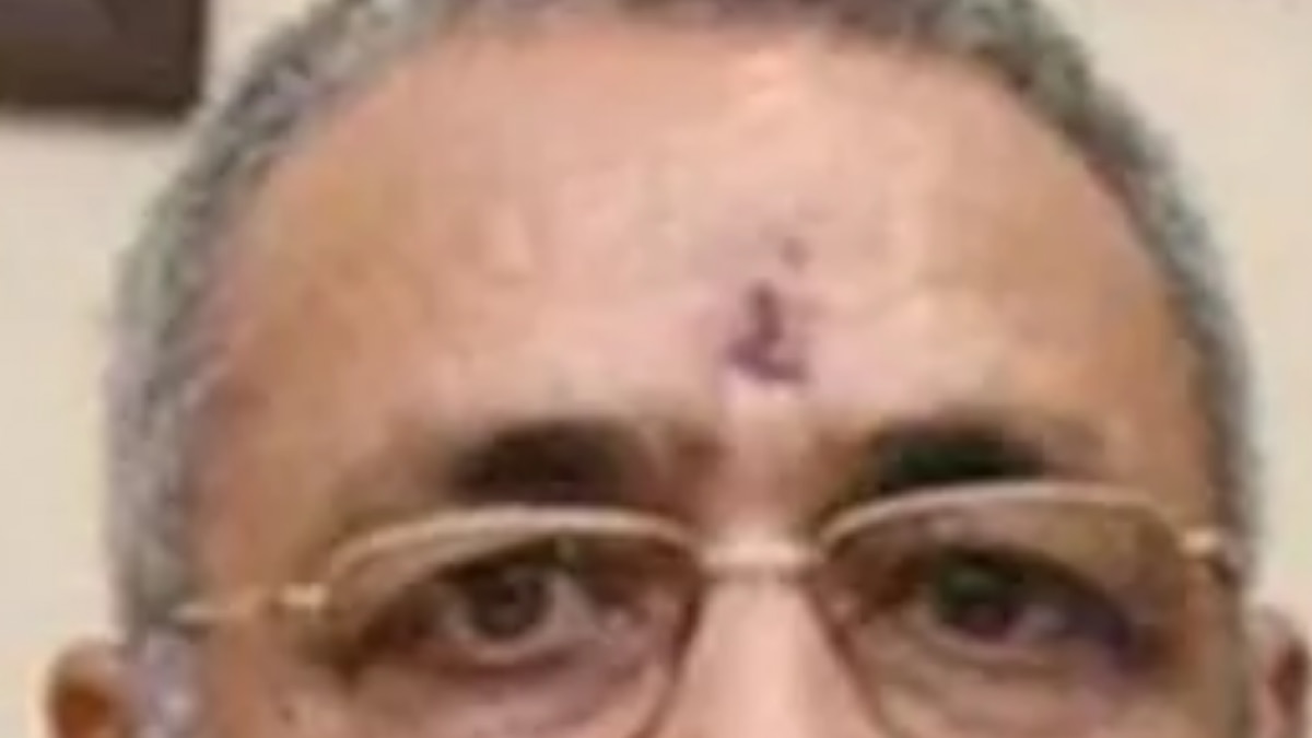 Giriraj Emotional after watching The Kashmir files