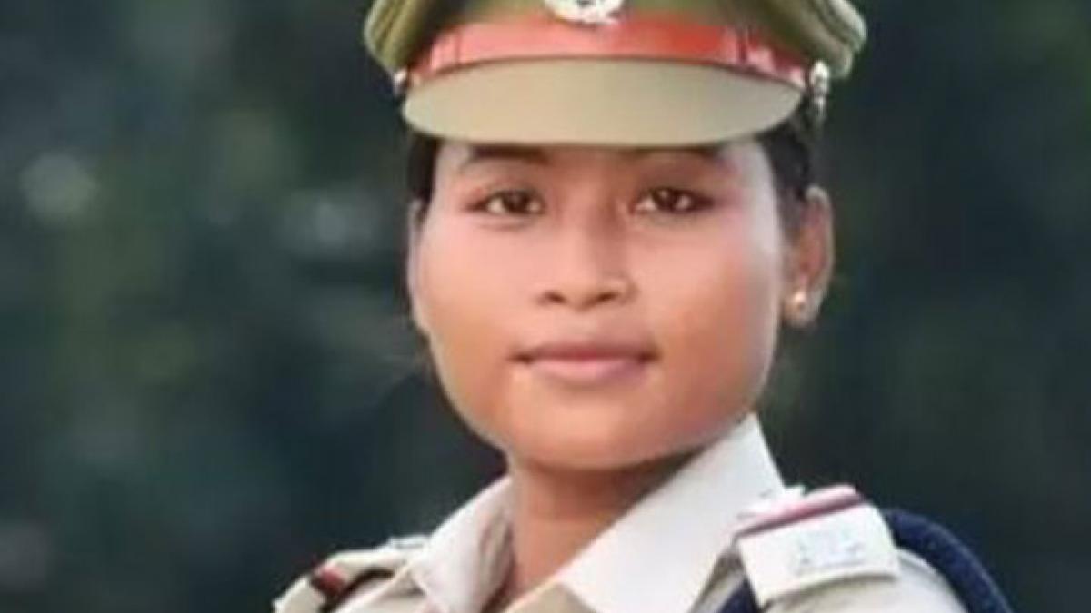 police fiance arrest