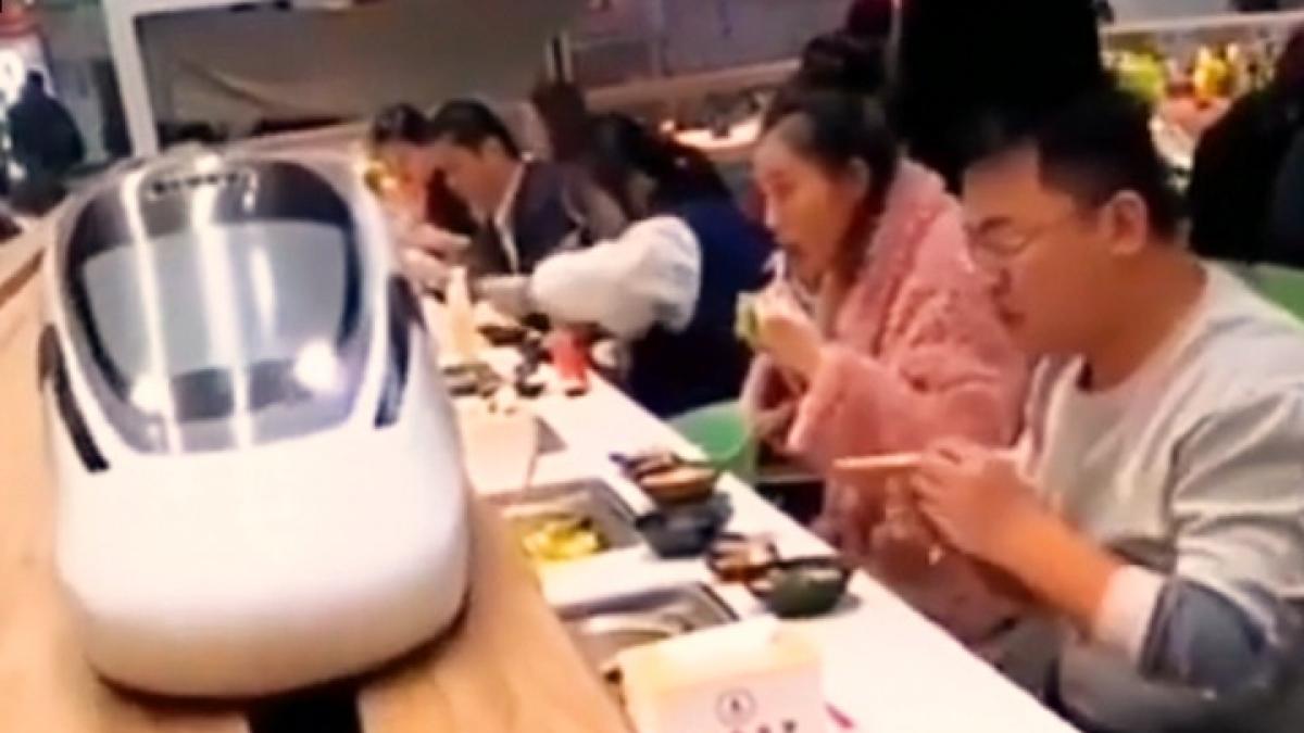 Food served thru bullet traim