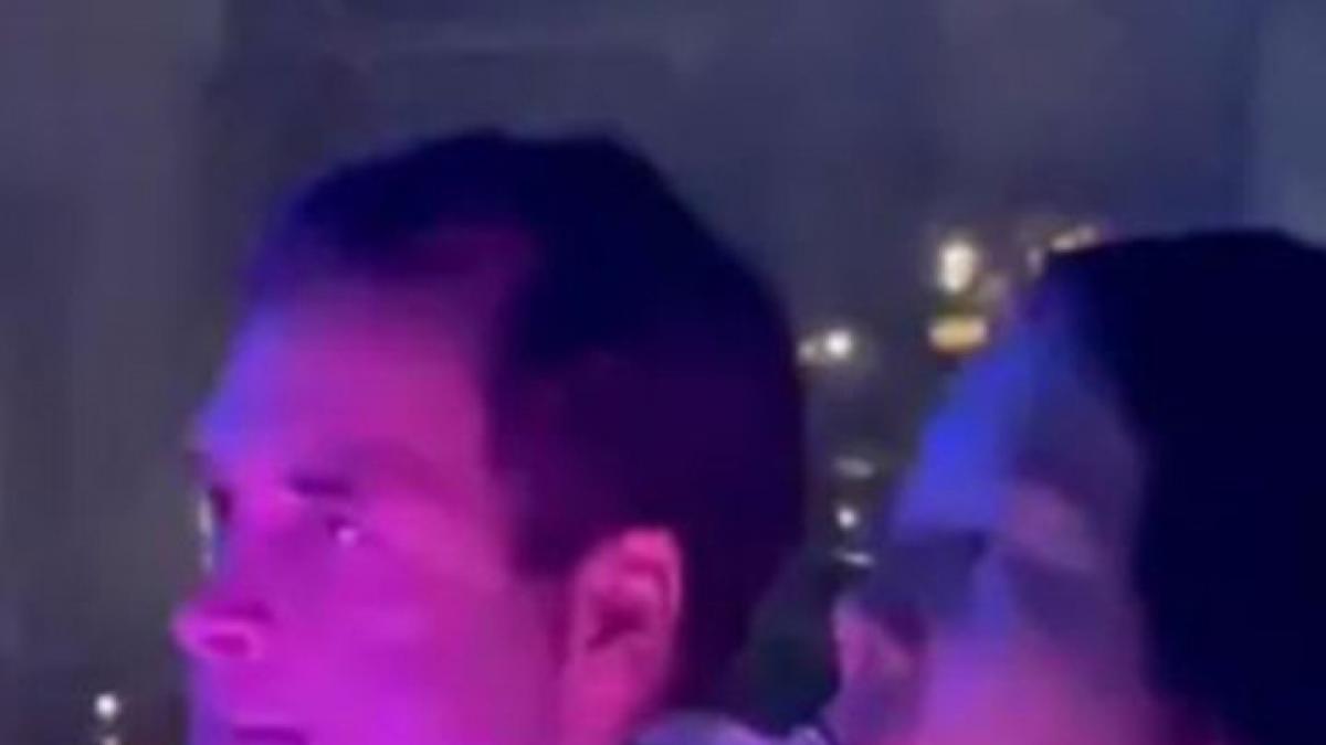 Rahul Gandhi Nepal Pub Video