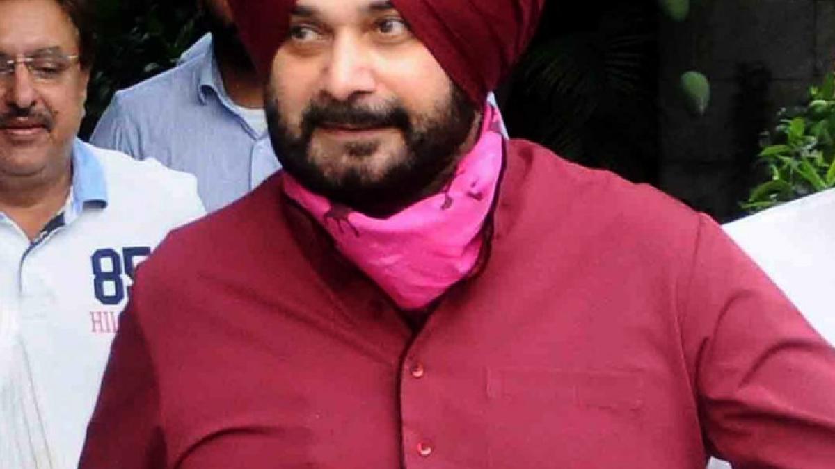 Navjot Singh Sidhu denied to eat food of prison 