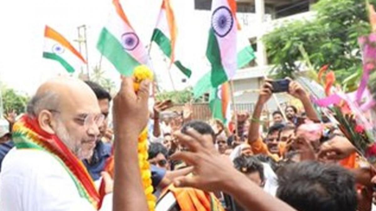 Amit shah attends Tiranga yatra