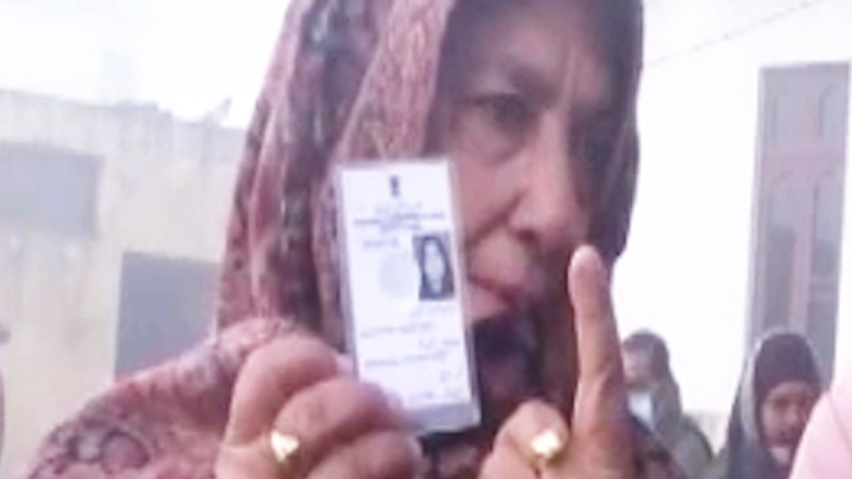 Non-locals in Jammu Kashmir get voting rights