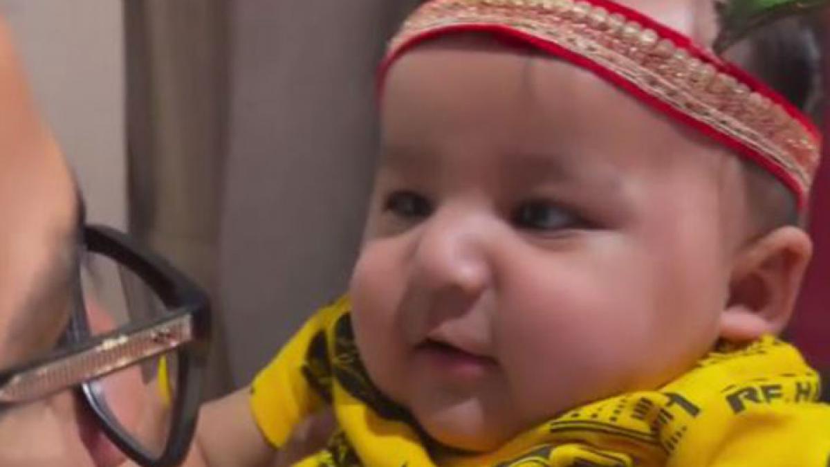 Bharti Singh-Haarsh Limbachiyaa son ladoo Gopal Swaroop MMT