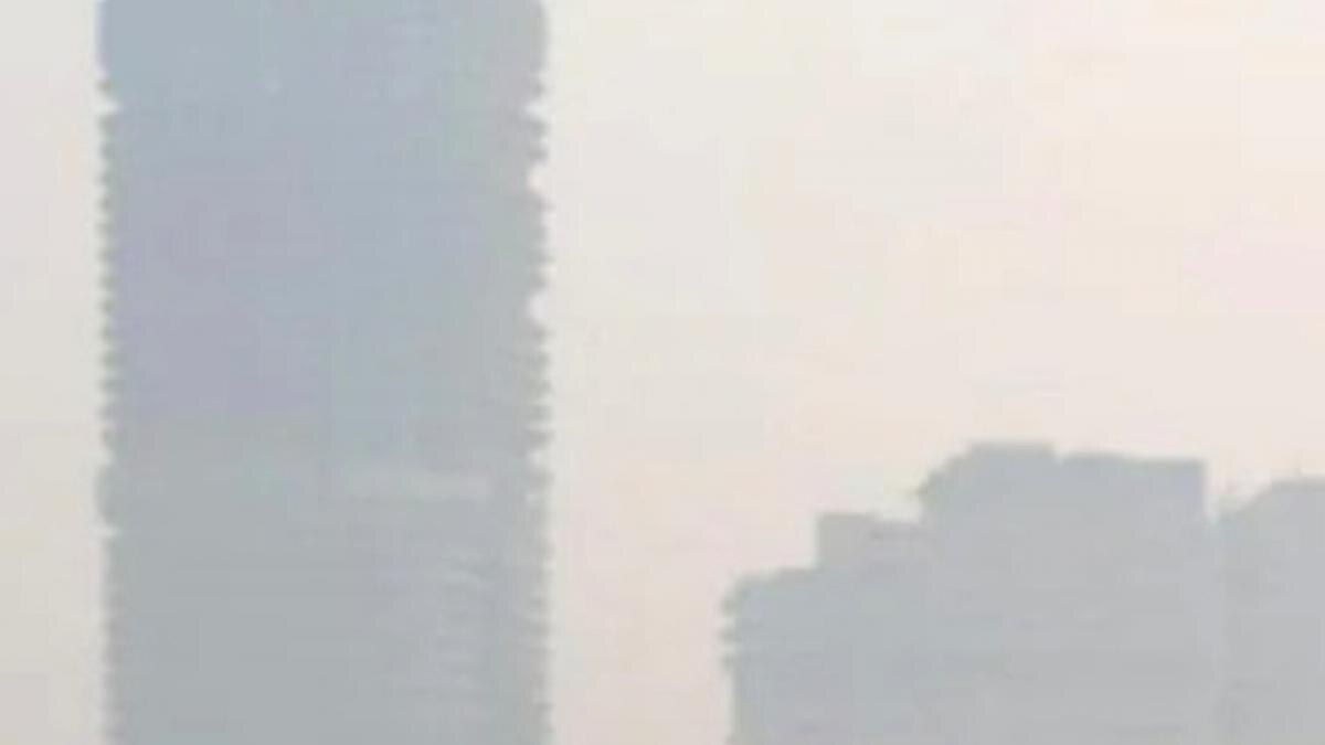 Delhi weather witnesses fog