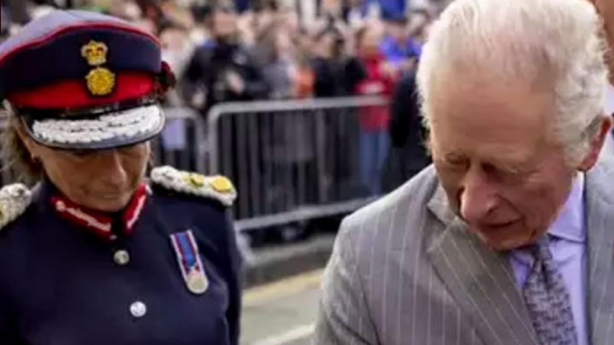 Man threw eggs at King 