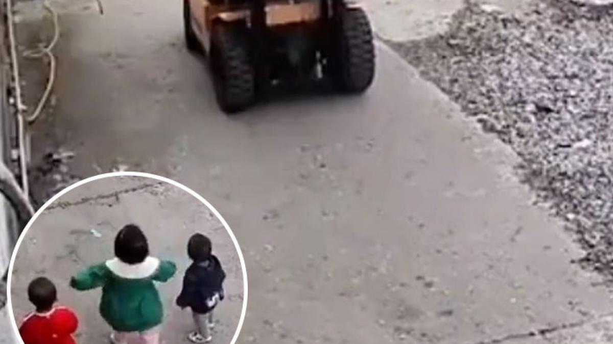 kid saving younger sibling video goes viral on social media MMT