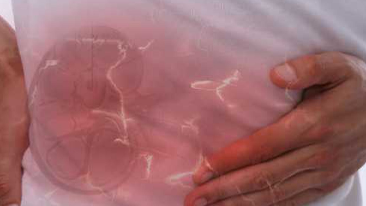 Stone in Kidney know the symptoms of this health problem News in Hindi MMT