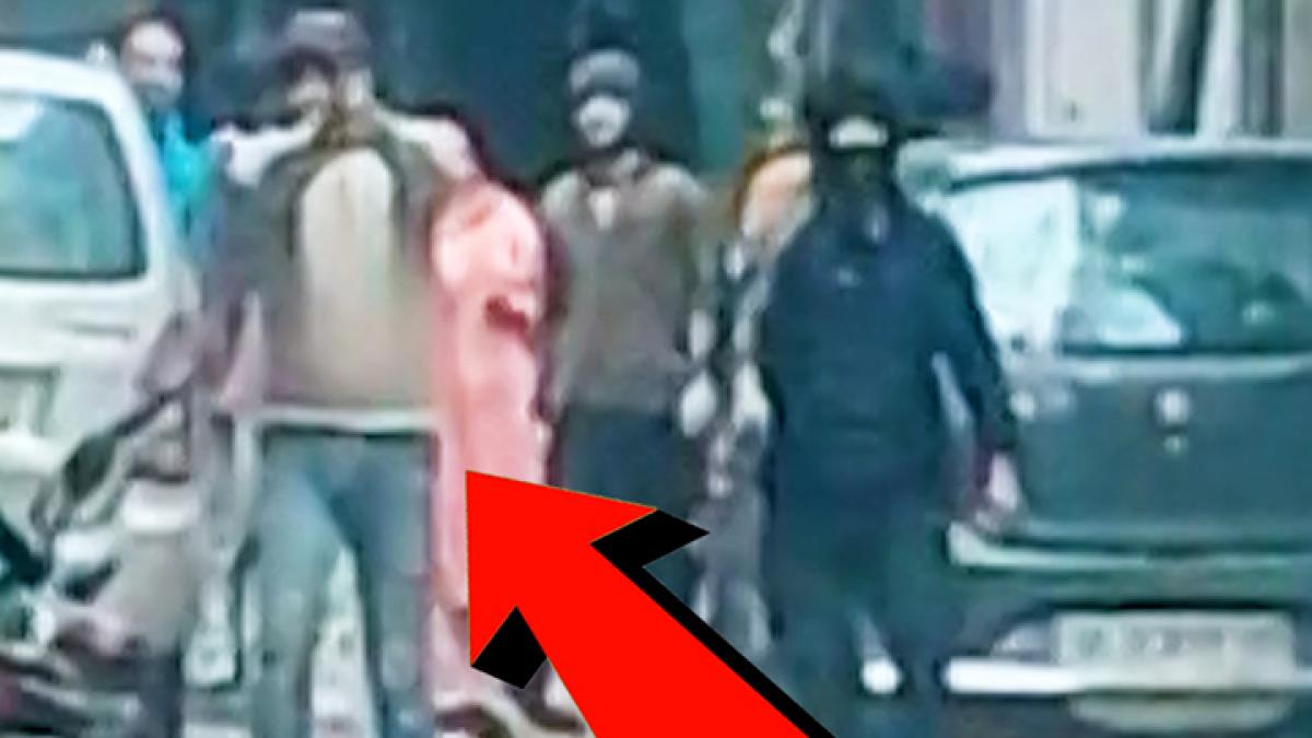 DELHI FIRING Viral Video