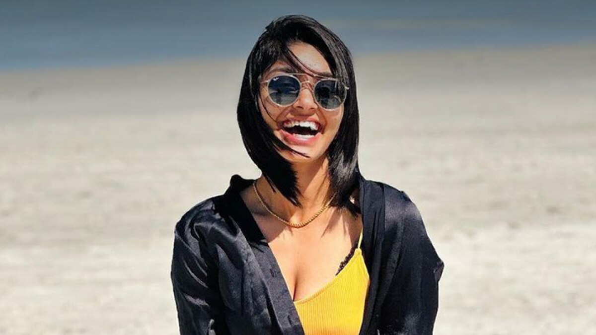  woman cricketer Harleen Deol