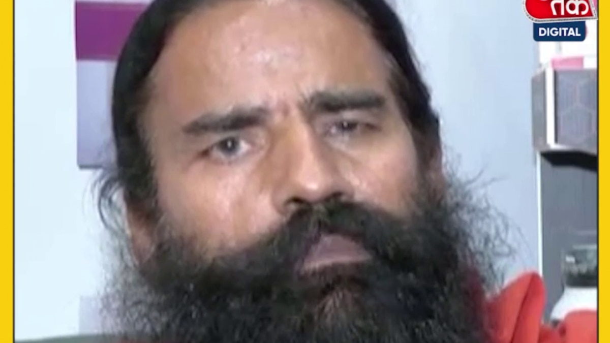 Baba ramdev on dhirendra shastri