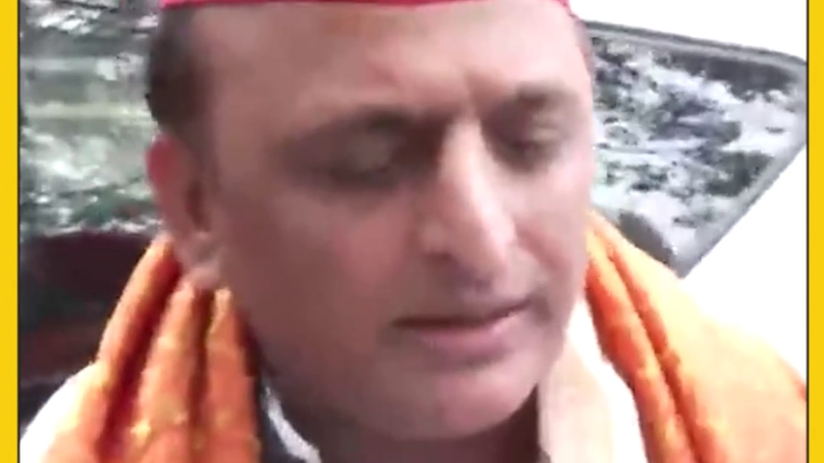 akhilesh yadav attends opposition all party meeting 