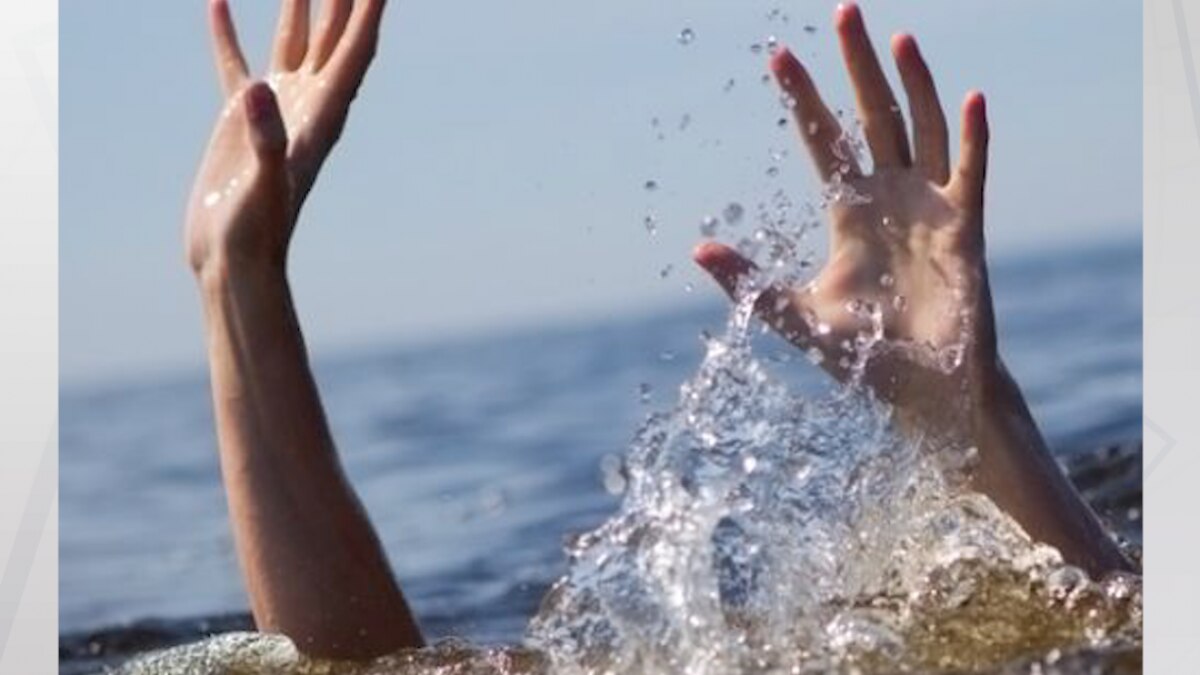 deaf man reach pakistan