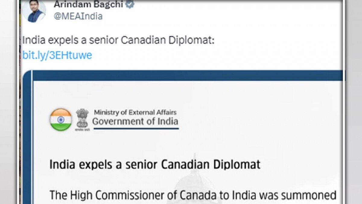 canada diplomat expels