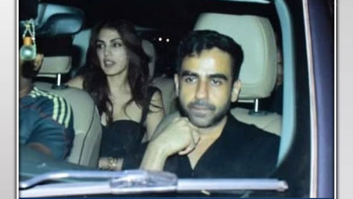 Rhea Chakraborty Nikhil  Kamath dating