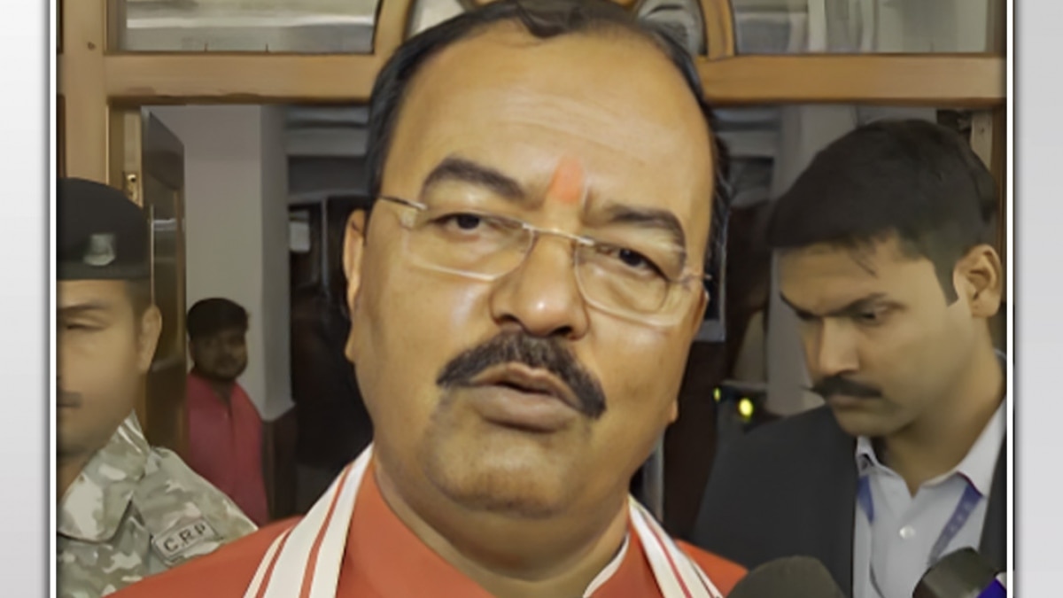 Keshav Prasad Maurya attacks Akhilesh Yadav 