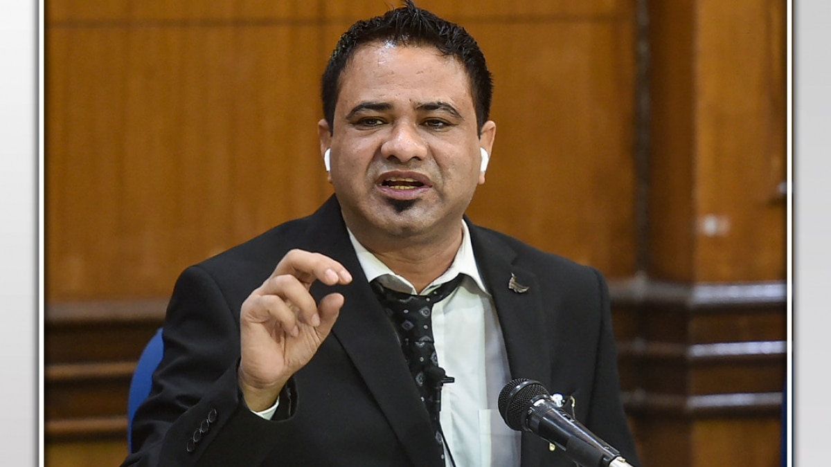 kafeel khan book controversy