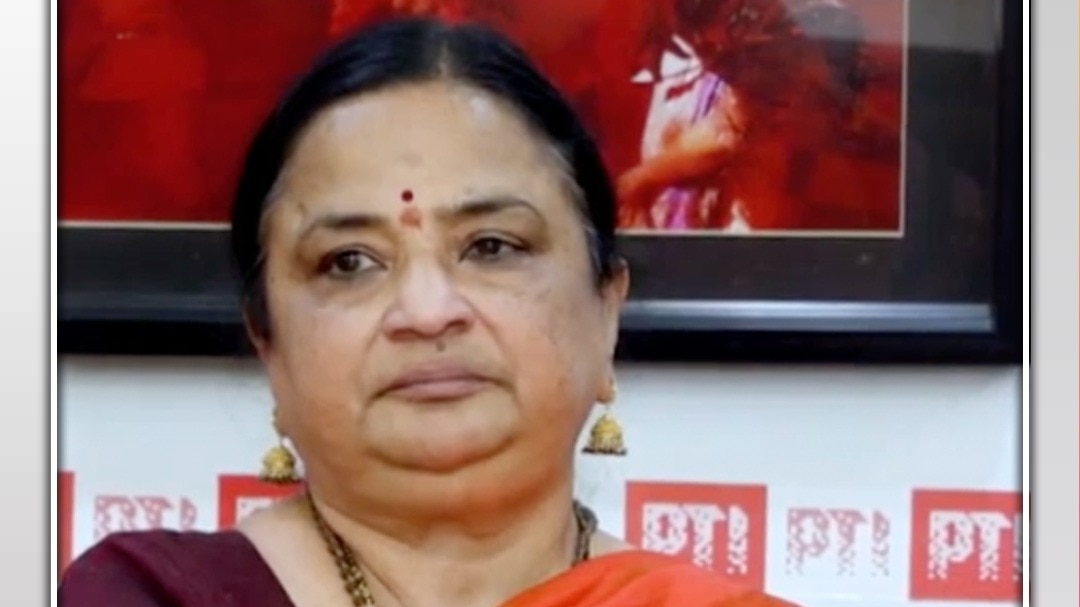 JNU VC on dress code