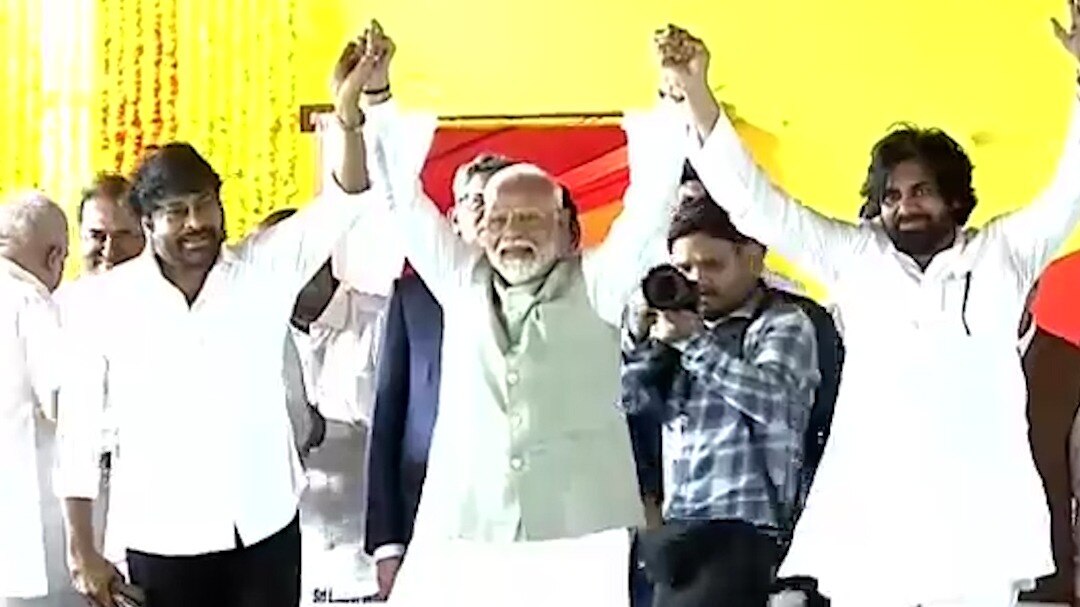 PM Modi Pawan Kalyan