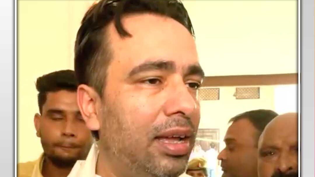 rld on name plate contro