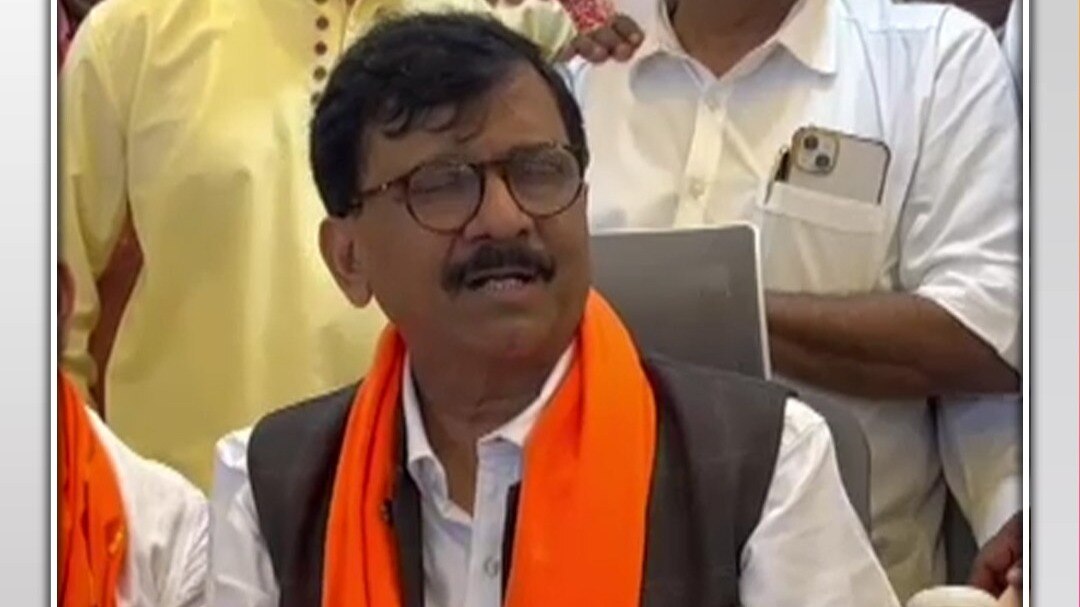 Sanjay raut on Shivaji