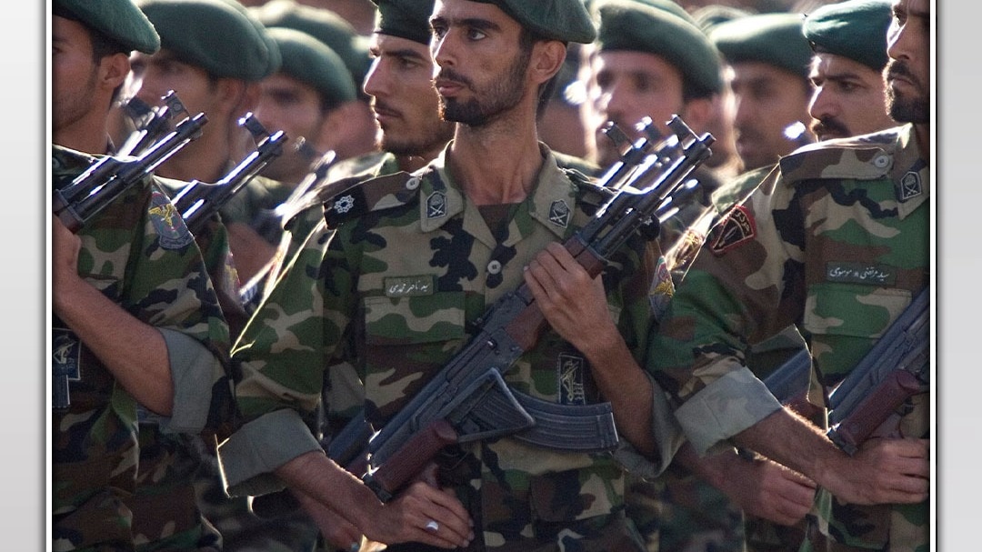 Iran Guard bans gadgets