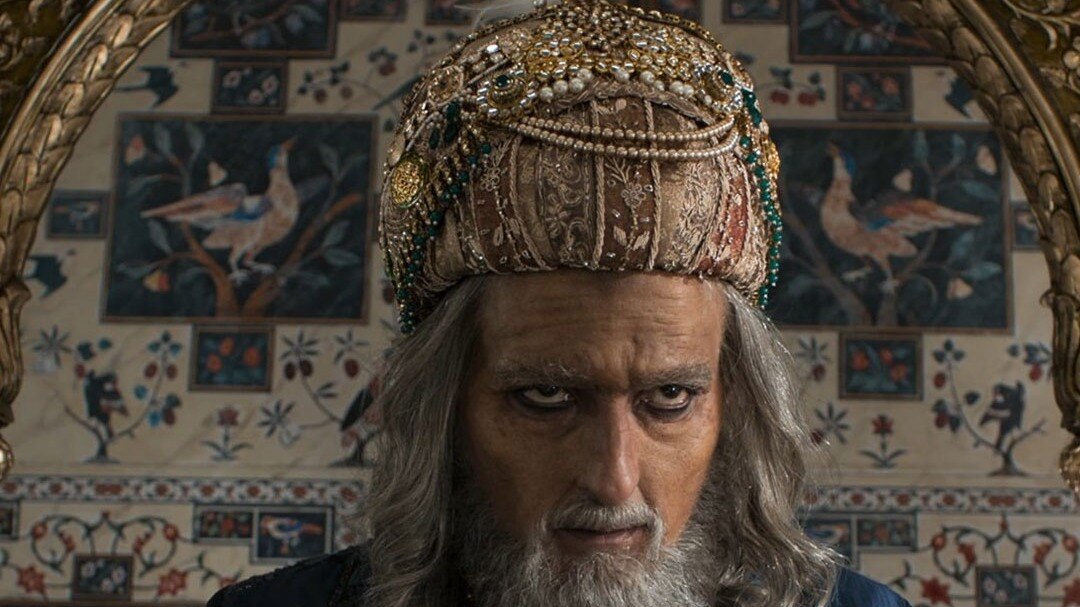 actor akshaye khanna unrecognizable in the role of aurangzeb 