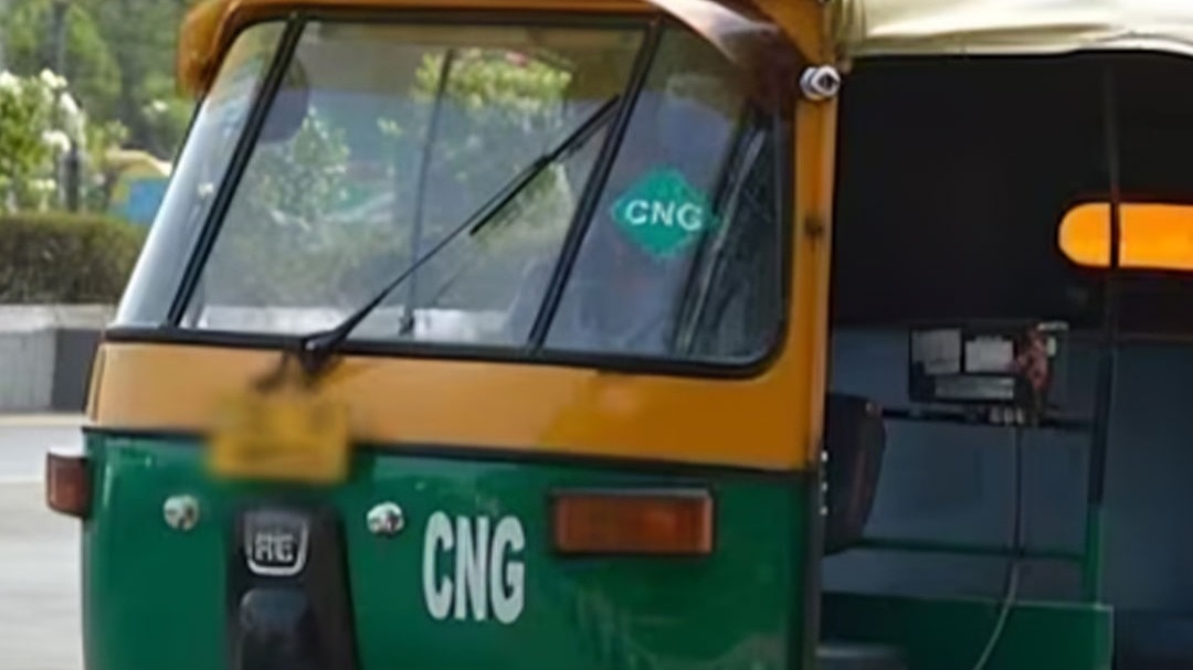 delhi auto cng rule